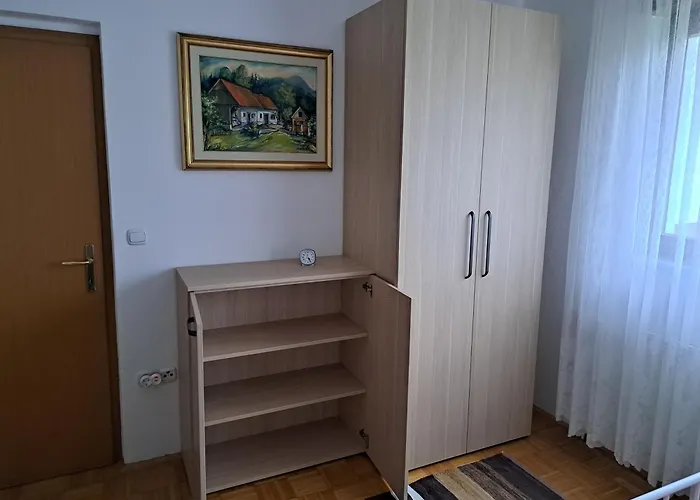Lägenhet Apartma Alda *